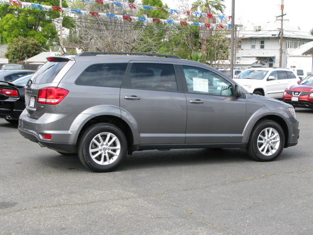 Dodge Journey 2013 photo 3