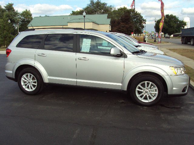 Dodge Journey 2013 photo 2