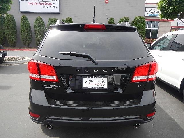 Dodge Journey 2013 photo 9