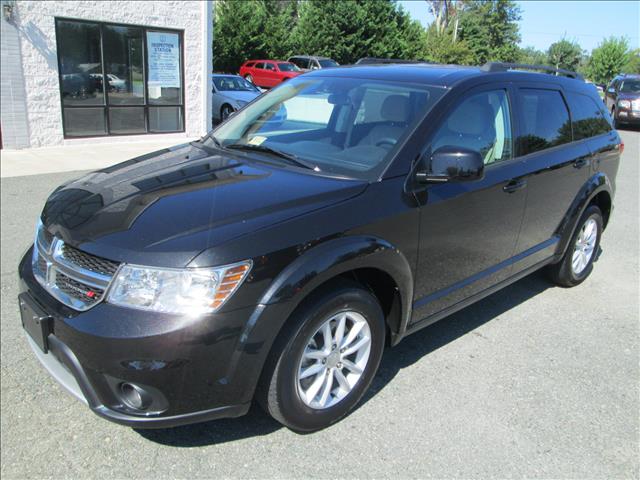 Dodge Journey 2013 photo 2