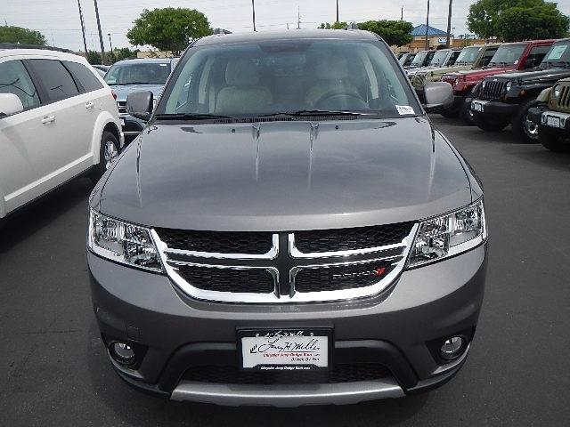 Dodge Journey 2013 photo 10