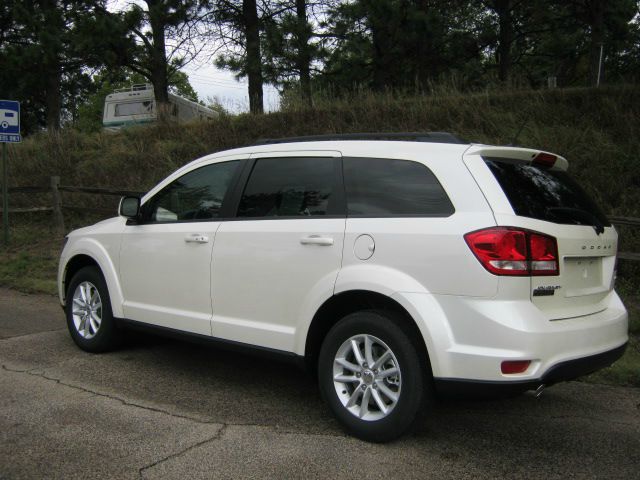 Dodge Journey 2014 photo 3