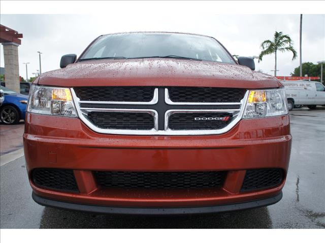 Dodge Journey 2014 photo 3