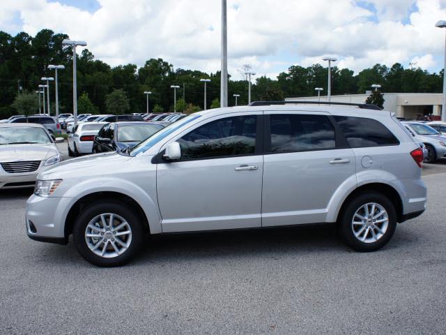 Dodge Journey 2014 photo 2