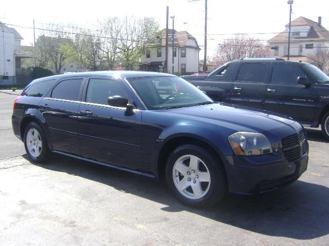 Dodge Magnum 2005 photo 3