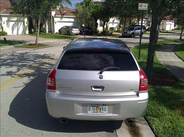 Dodge Magnum 2005 photo 4