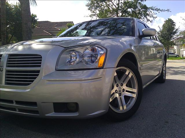 Dodge Magnum 2005 photo 5