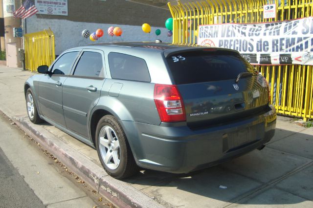 Dodge Magnum 2005 photo 5