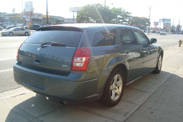 Dodge Magnum 2005 photo 6