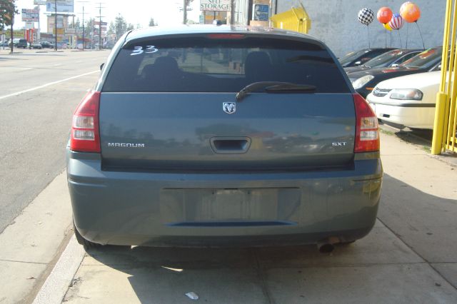 Dodge Magnum 2005 photo 7