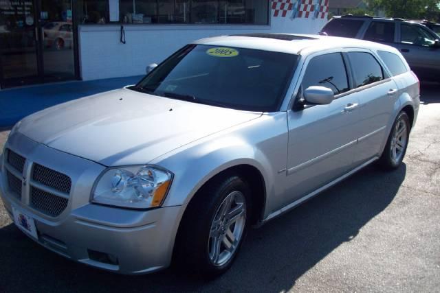 Dodge Magnum 2005 photo 4