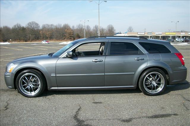 Dodge Magnum 3.2 Wagon