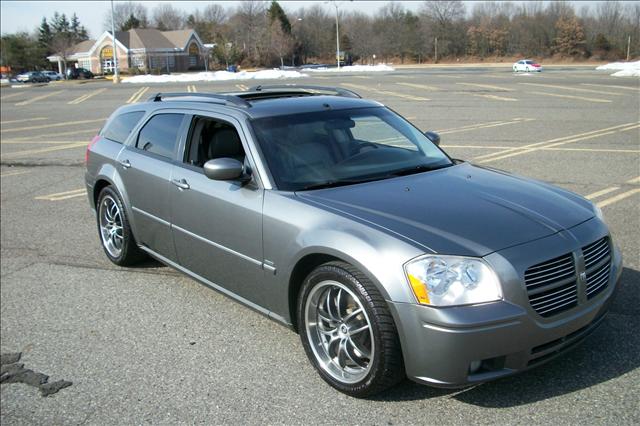 Dodge Magnum 2005 photo 4