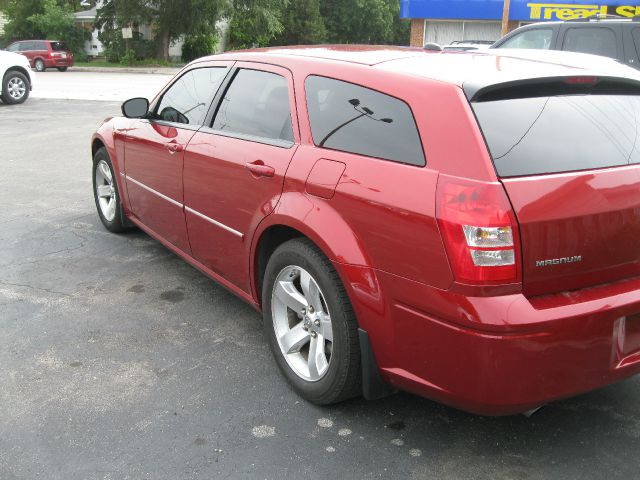 Dodge Magnum 2005 photo 3