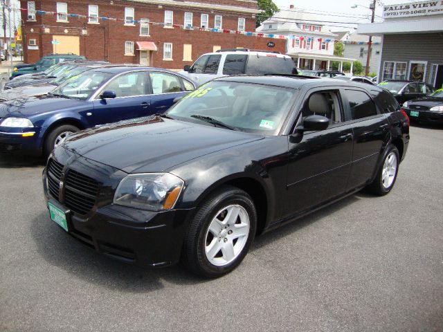 Dodge Magnum S Wagon