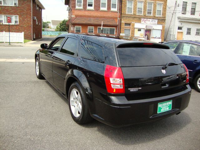 Dodge Magnum 2005 photo 4