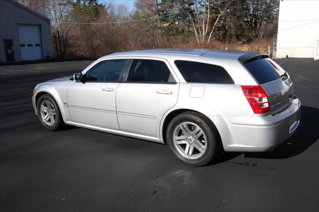 Dodge Magnum 2005 photo 5