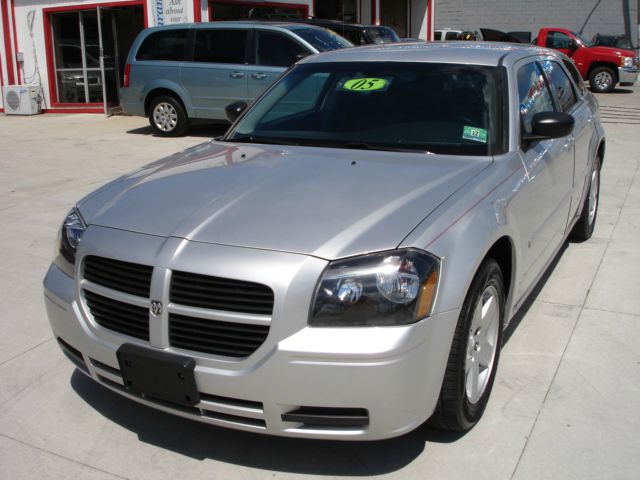 Dodge Magnum 2005 photo 4