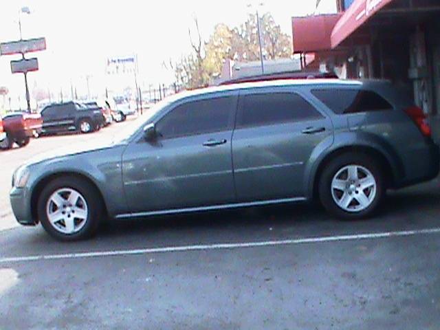 Dodge Magnum 2dr HB Ltd Avail AWD Hatchback Wagon