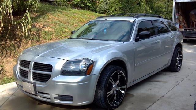 Dodge Magnum 2005 photo 3