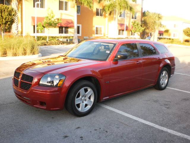 Dodge Magnum S Wagon