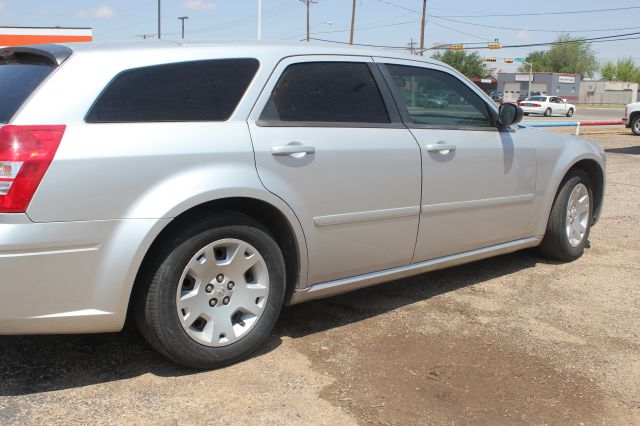 Dodge Magnum 2005 photo 13