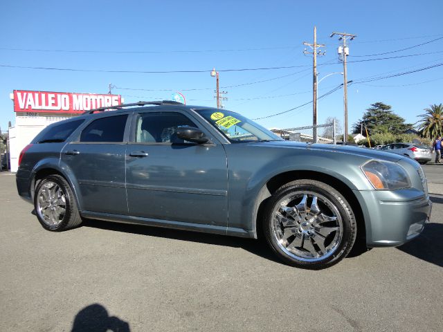 Dodge Magnum 2005 photo 3