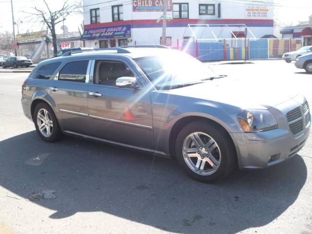 Dodge Magnum 2005 photo 3