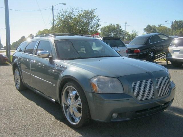 Dodge Magnum 2005 photo 3