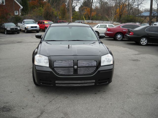 Dodge Magnum 2005 photo 1