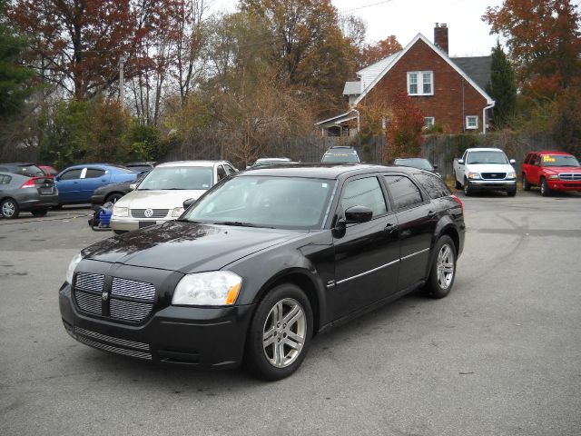 Dodge Magnum 2005 photo 3