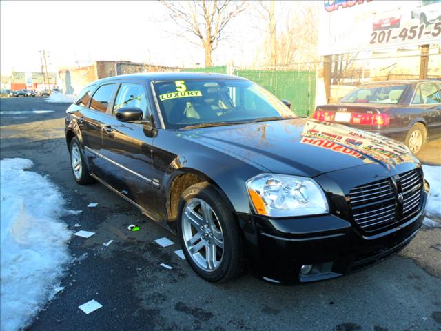 Dodge Magnum 3.2 Wagon