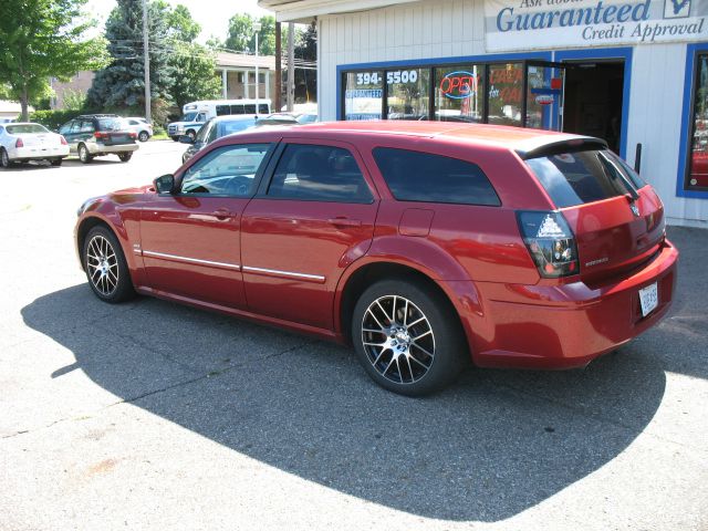 Dodge Magnum 2005 photo 4