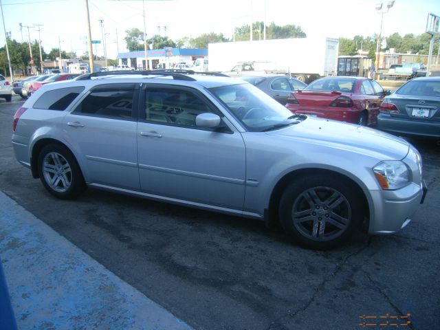 Dodge Magnum 3.2 Wagon