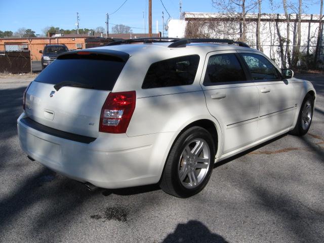 Dodge Magnum 2005 photo 3