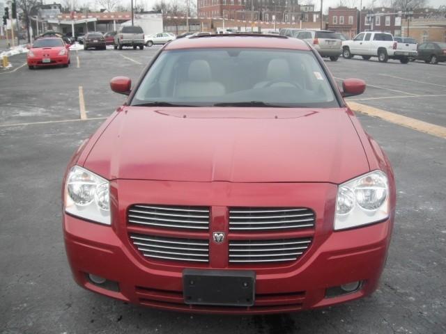 Dodge Magnum 2005 photo 1