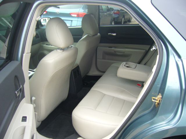 Dodge Magnum 2005 photo 6