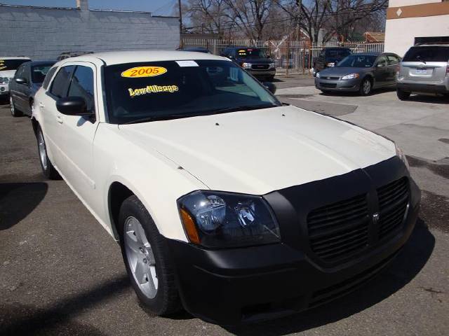 Dodge Magnum S Wagon