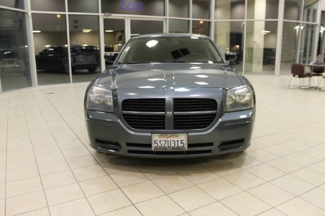 Dodge Magnum 2005 photo 4