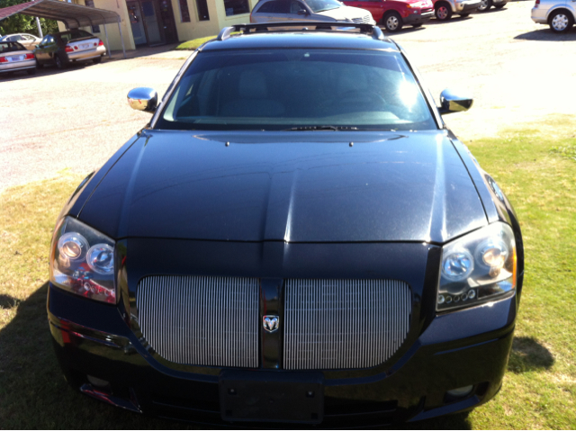 Dodge Magnum 2005 photo 7