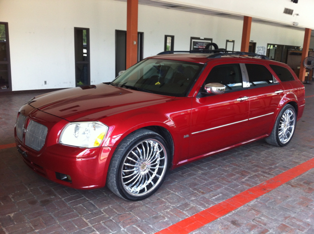 Dodge Magnum S Wagon