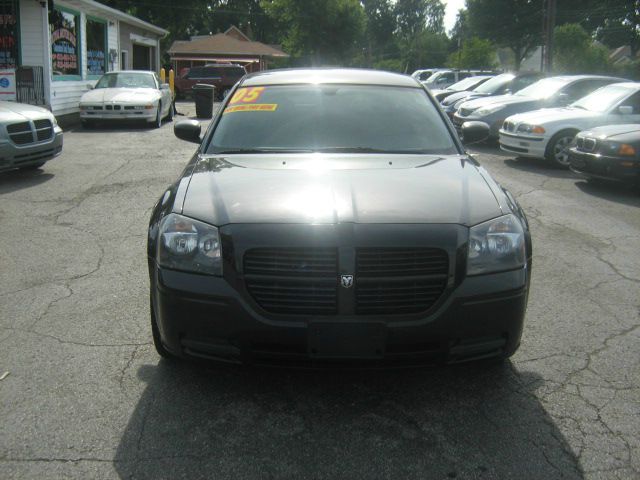 Dodge Magnum 2005 photo 3