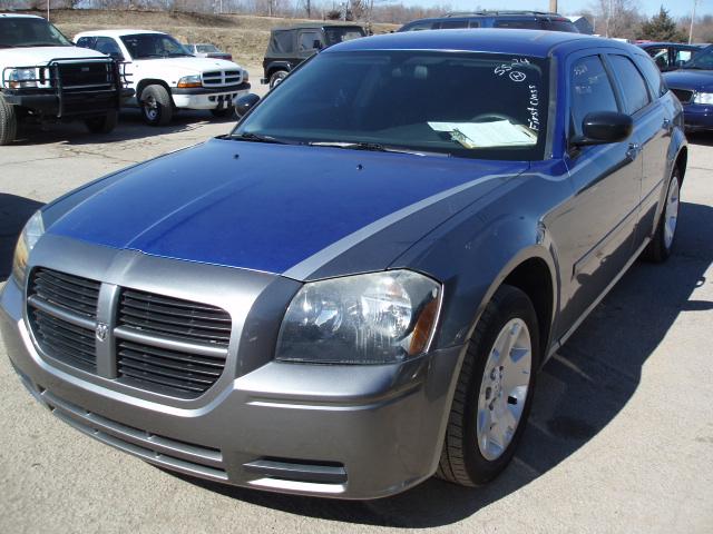 Dodge Magnum 2005 photo 3