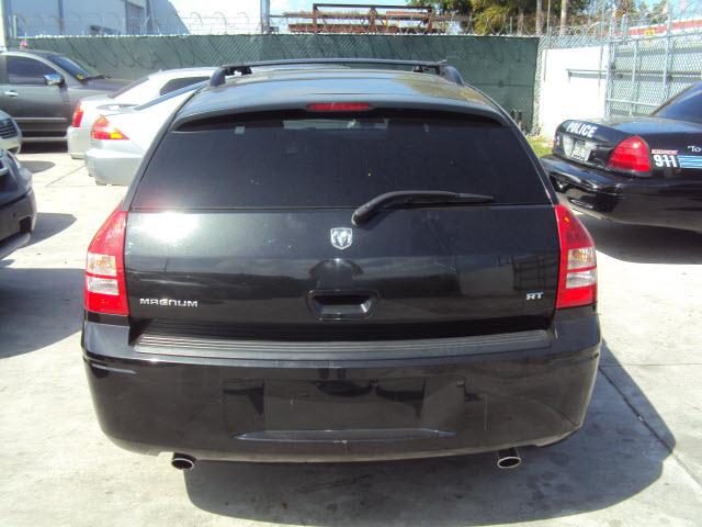 Dodge Magnum 2005 photo 3