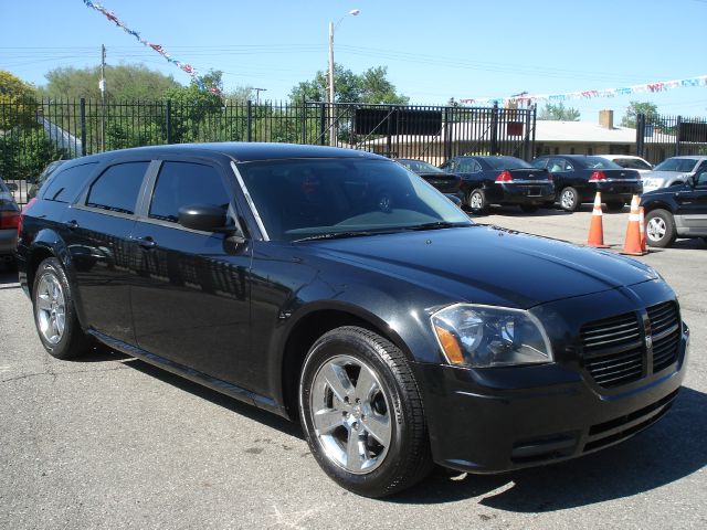 Dodge Magnum 2005 photo 18