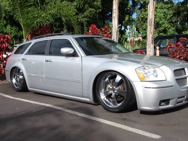 Dodge Magnum 2005 photo 1