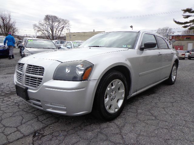 Dodge Magnum 2005 photo 12