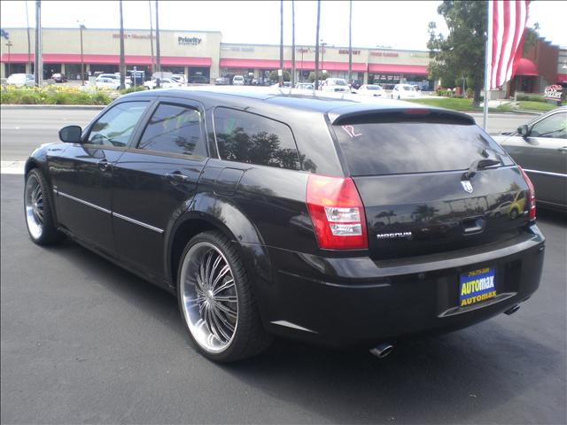 Dodge Magnum 2005 photo 5