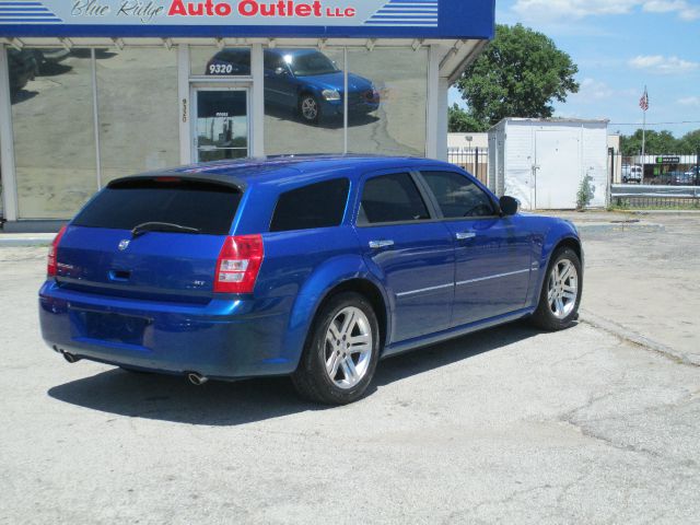 Dodge Magnum 2005 photo 3