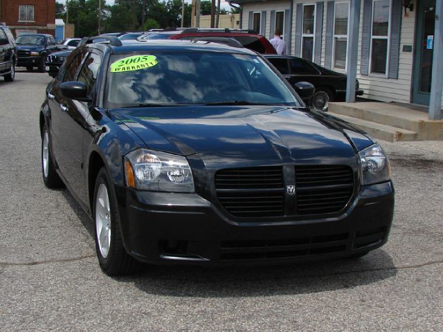 Dodge Magnum 2005 photo 3